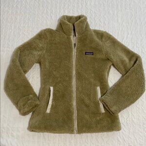 Patagonia women’s Jacket in tan